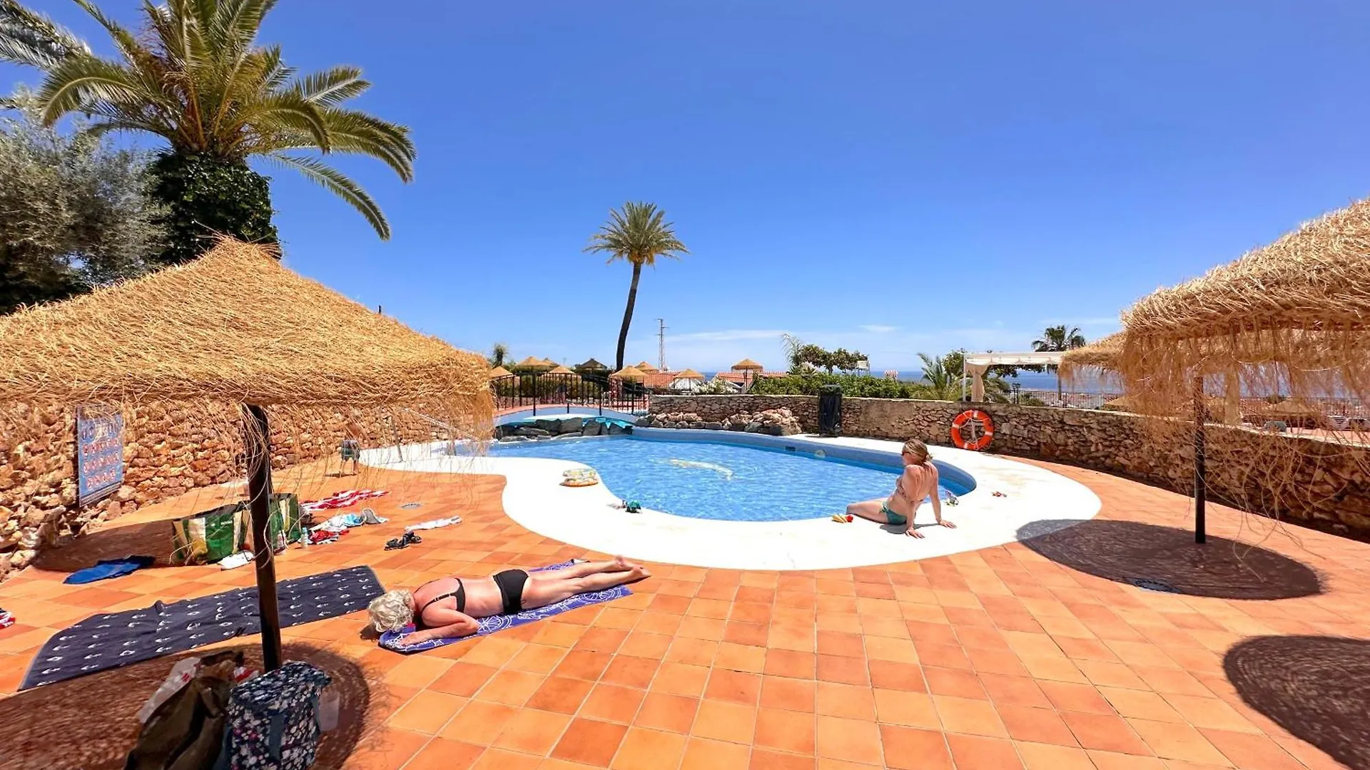 Capistrano Village Pueblo 15 Casasol نيرخا إسبانيا